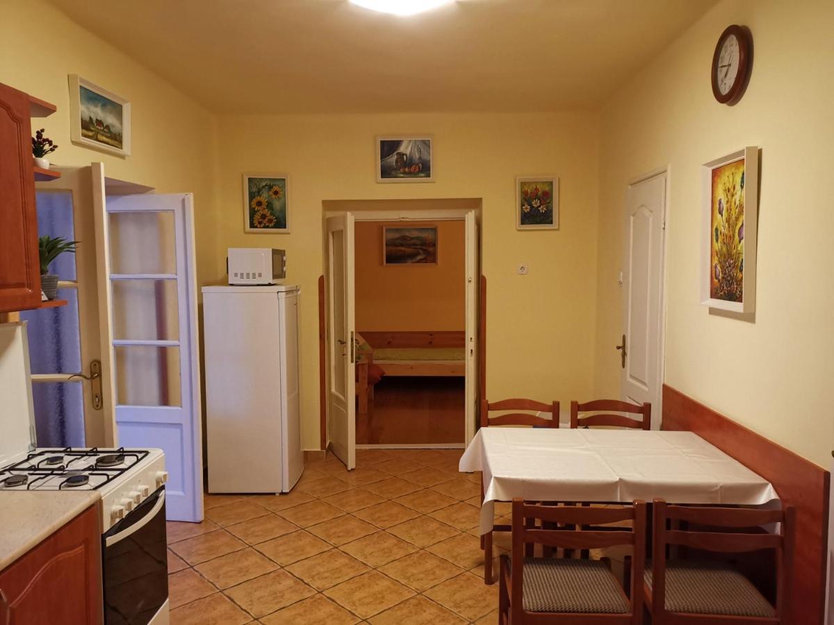 Ferienwohnung Viktor Vendeghaz Tokaj Exterior foto