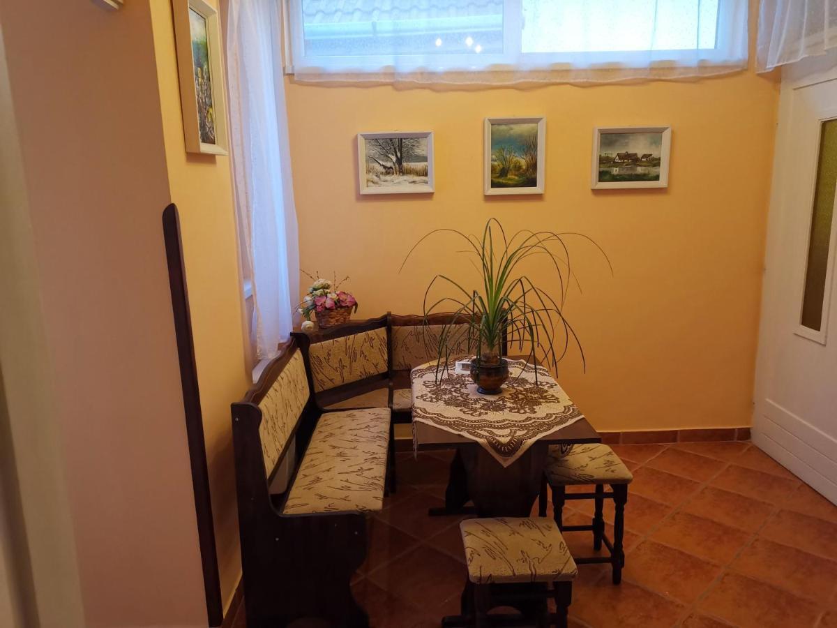 Ferienwohnung Viktor Vendeghaz Tokaj Exterior foto