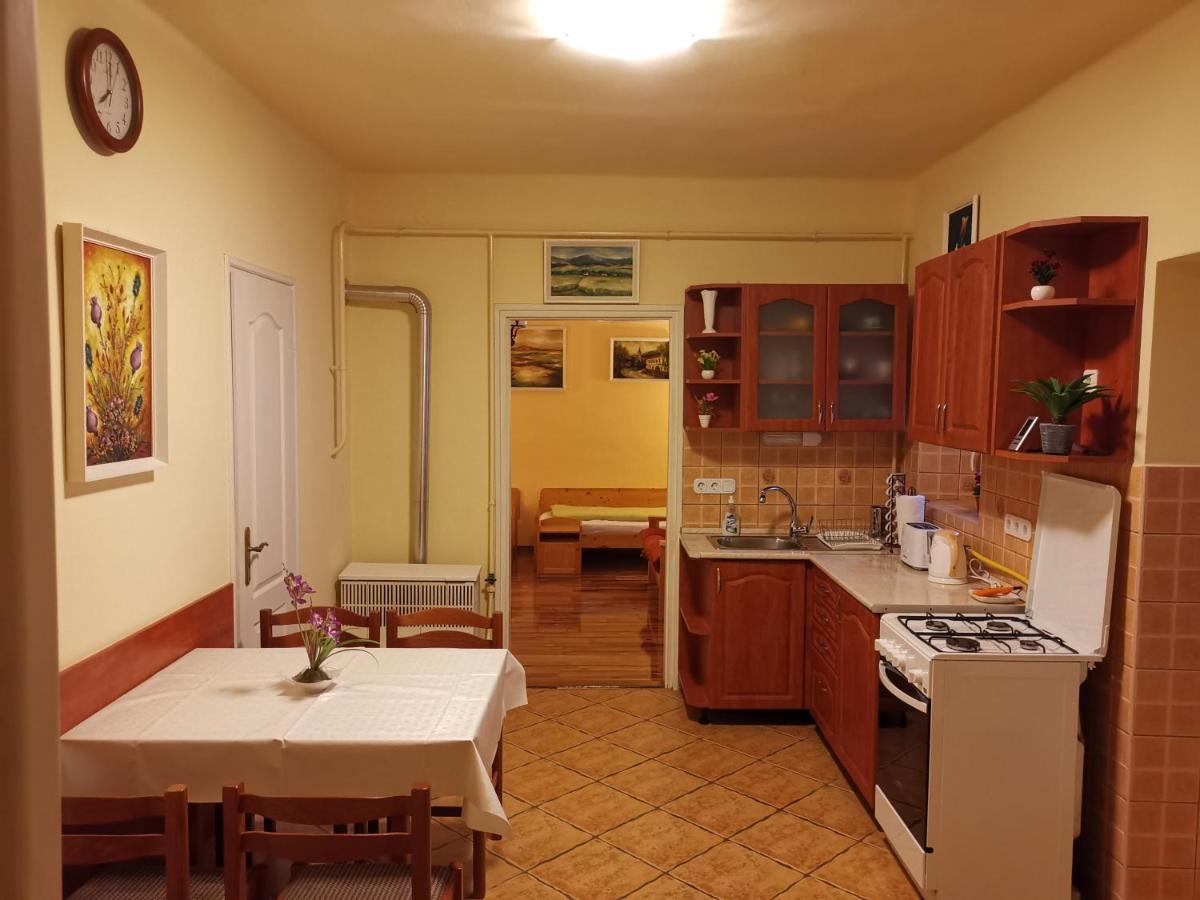 Ferienwohnung Viktor Vendeghaz Tokaj Exterior foto