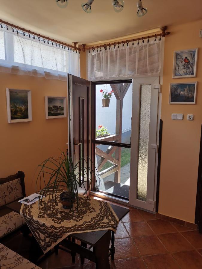 Ferienwohnung Viktor Vendeghaz Tokaj Exterior foto